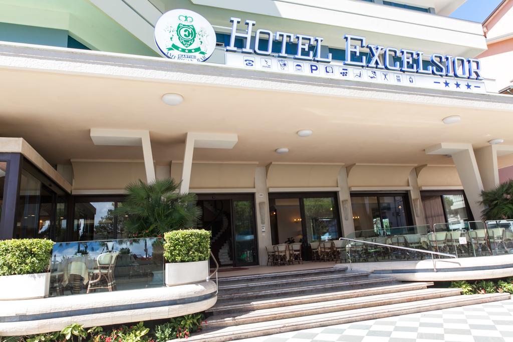 Hotel Excelsior Cesenatico Exterior foto